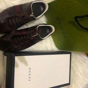 Gucci Sneakers